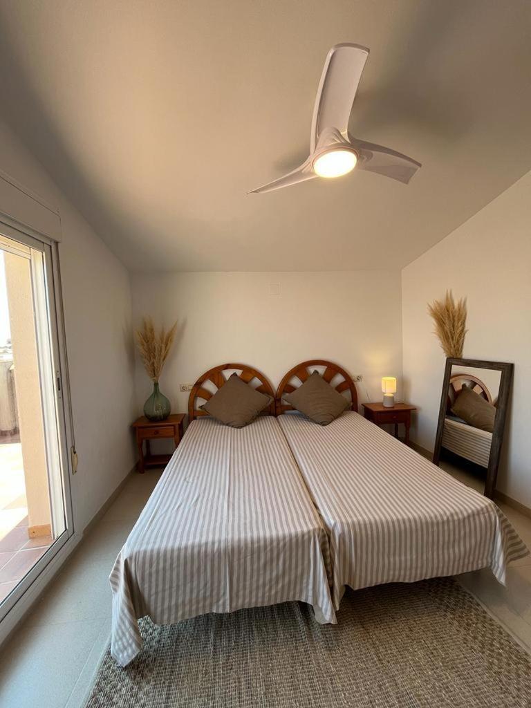 Fantastico Duplex Con Piscina -4 Personas- Apartment L'Ampolla Luaran gambar